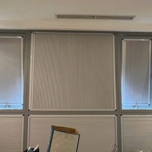 Rèm tổ ong trên kính LB11